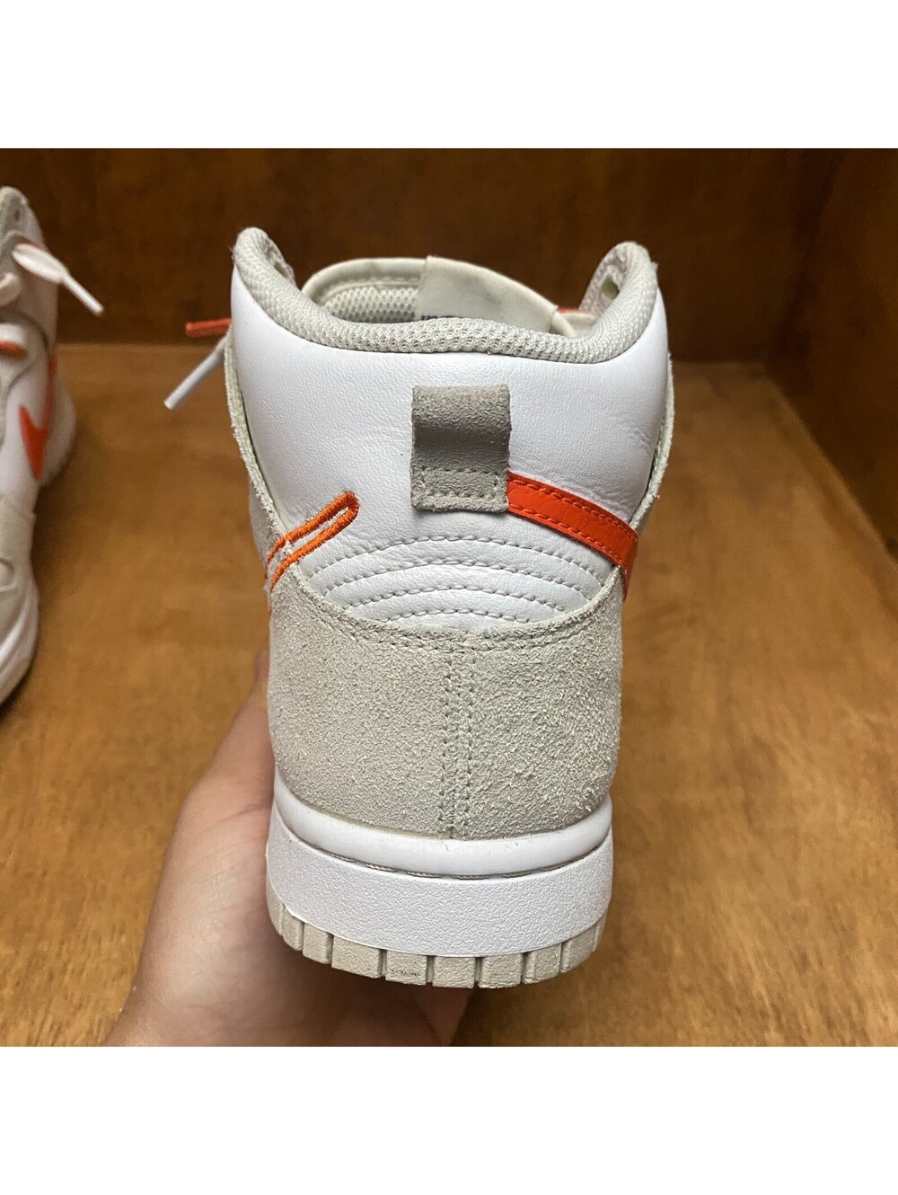 Nike Dunk High SE Shoes Womens Size 7.5 First Use White Sail Orange DH6758-100 - Picture 15 of 15